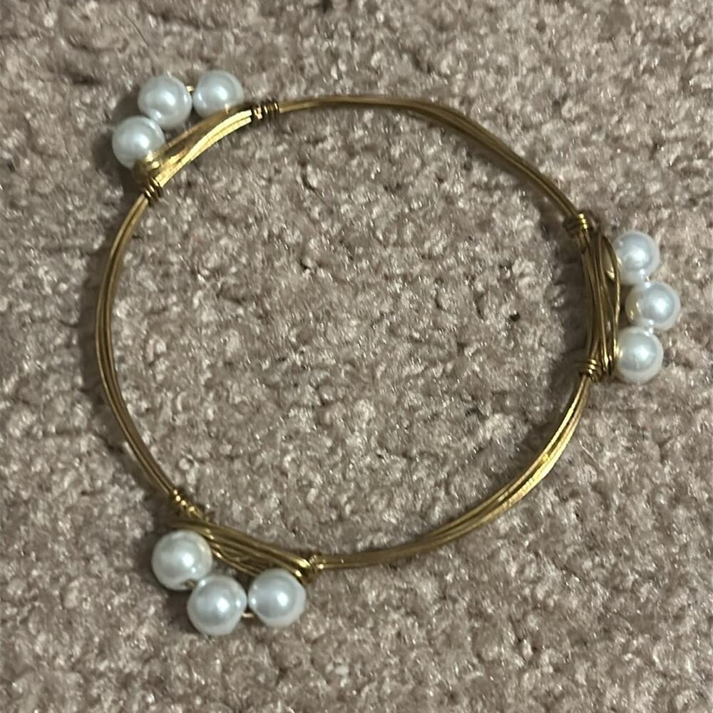 Women’s vintage gold tone handmade wire beaded‎ faux pearl bracelet one size